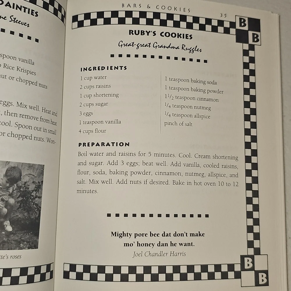 The Oke Family Cookbook Favorite Recipes of Janette's Family By Deborah Oke, Bar